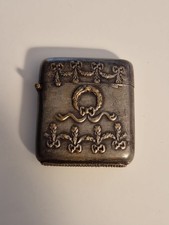 BOITE TÔLE ANCIENNE METAL