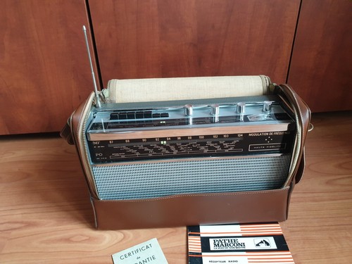 Ancien poste radio - , *