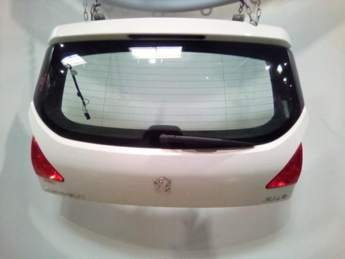 Malle hayon arriere peugeot - malle/hayon,