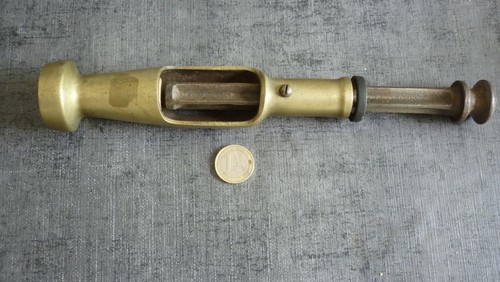 Bouchonneuse bouteille - bouchonneuse,