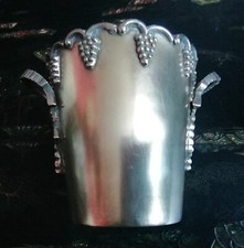 TRES ANCIEN Seau Bac à