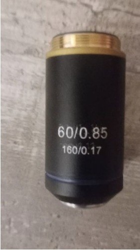 Objectif microscope - objectif,