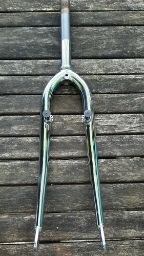 Fourche chromée - , 24"