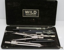 Lot Ancienne boîte de compas