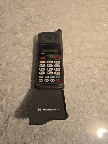 Vintage motorola flip phone - flip,