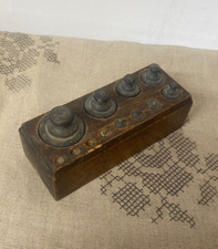 Old box with scale weights ⚖️ just missing the 3 smallest ⭐️