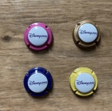 LOT DE 4 CAPSULES DE CHAMPAGNE