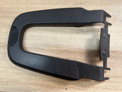 Cache plastique carenage - cache,