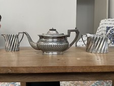 Ensemble Théière, Sucrier, Pot à lait, UK Argent EPBM