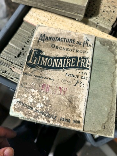 Lot cartons perforés - lot,