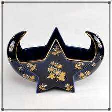 ATYPIQUE VASE EN FAIENCE DE