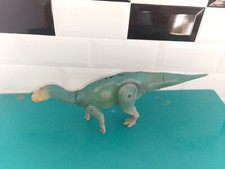 2704254 Figurine dinosaur