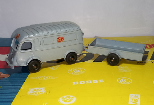 Renault 1000 kgs - 1000, cij