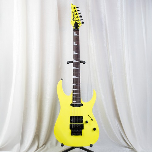 Ibanez rg565r avec étui - ibanez,