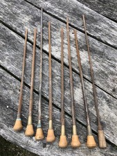 Outils anciens, 8 rembourroirs bourrelier, sellier travail du cuir. 76 à 97,5 cm