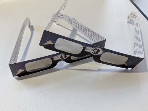Lot lunettes eclipse - de,
