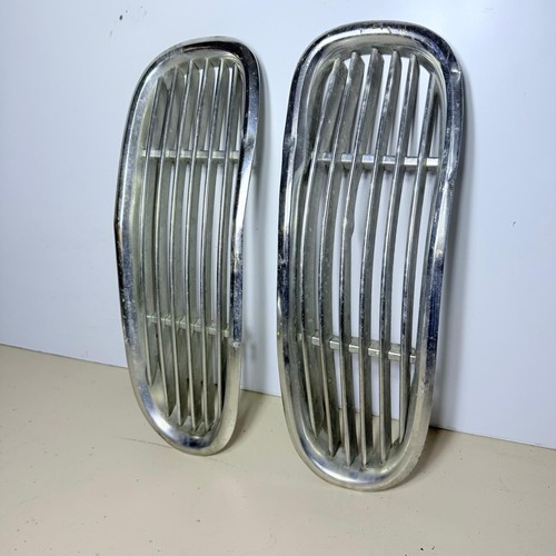 Pair front grilles - pair, bmw