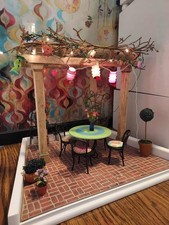 American Girl Iluma Power Platform & Pergola Set  - Complete with Transformer