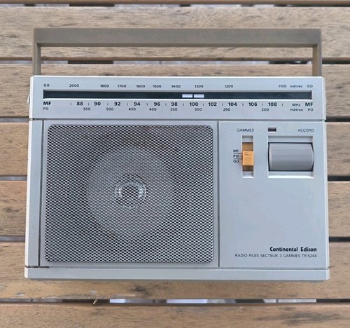 Radio pile secteur transistor - pile,