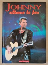 Livre Johnny Hallyday  RARE  "