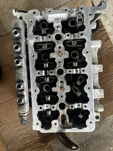 Cylinder head ecodiesel - cylinder,