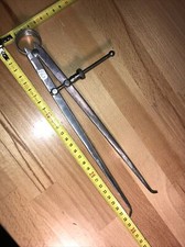 (n°260  OLD TOOL compass 