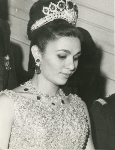 Farah diba pahlevi - diba,