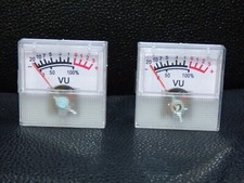 PAIRE de Vu-Mêtres 40x40mm