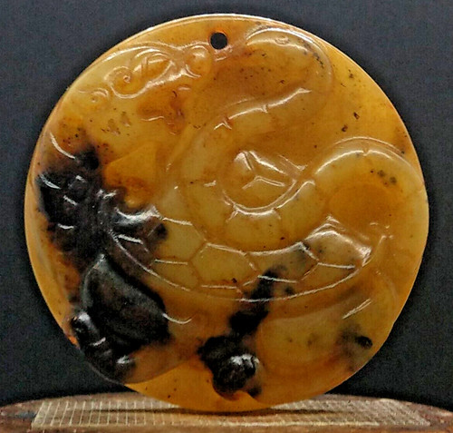 Ancien pendentif sculpture