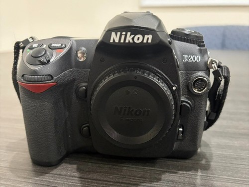 Nikon d200 digital - d200, slr