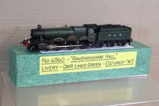 Hornby Crownline Kit Construit GWR 4-6-0 Hall Classe Locomotive 6960 Raveningham