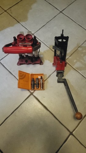 Lyman reloading press die seat - reloading,