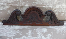 Ancien Fronton d'Armoire en