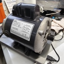 Moteur electrique monophasé