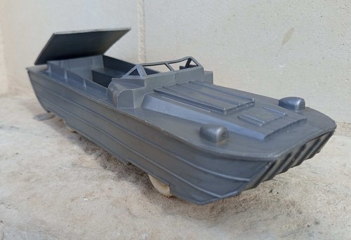 Véhicule militaire amphibie - véhicule,