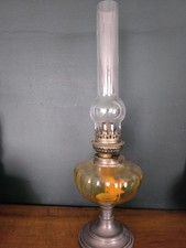 Ancienne Lampe À Pétrole