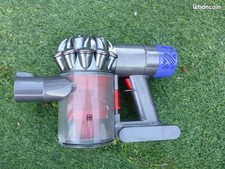 Dyson V6
