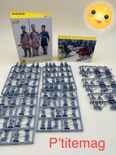 Lot Soldats maquette Figurines à Peindre: HÄT REF 8099,8006 Militaires Russes