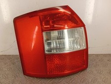 Feu arriere principal gauche (feux) AUDI A4 2 AVANT PHASE 1 BREAK 8E9945095