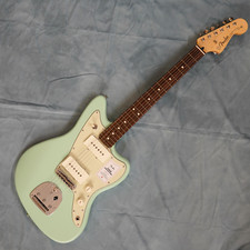 Fender Made in Japan Junior