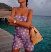 Réalisation Par Mini Robe La Christy Violet Sans Manches Florales Soie 🌼...