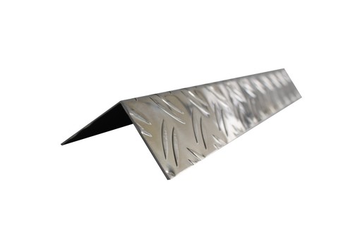 Protection bord angle - protection, tôle