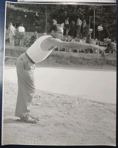 Partie pétanque 1960 sud - c.1960,
