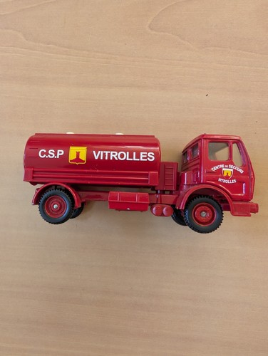 Mercedes camion citerne - camion,