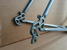 Cadre GITANE pattes arrière