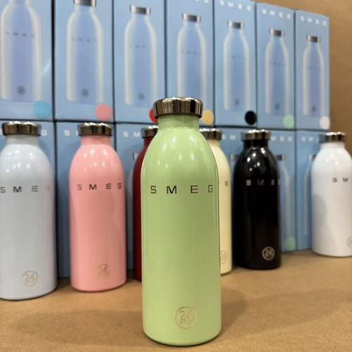 Gourde smeg 500ml isotherme - 500ml,