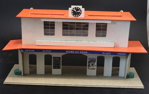 Trains hornby meccano gare - trains,