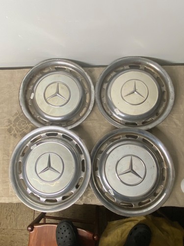Lot enjoliveur mercedes - lot, 4