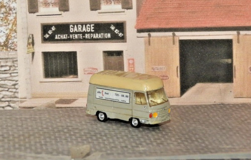 Peugeot avec pub - j9,