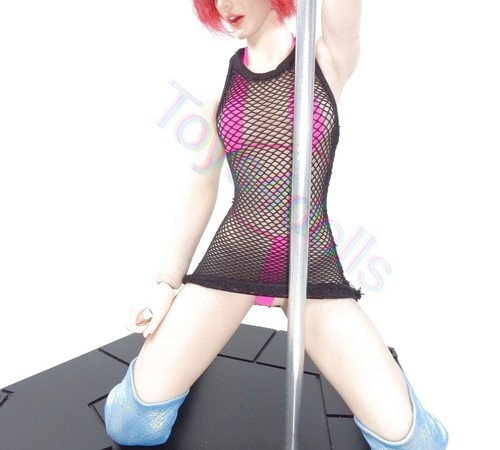 Female sexy pole dance - 1/6,